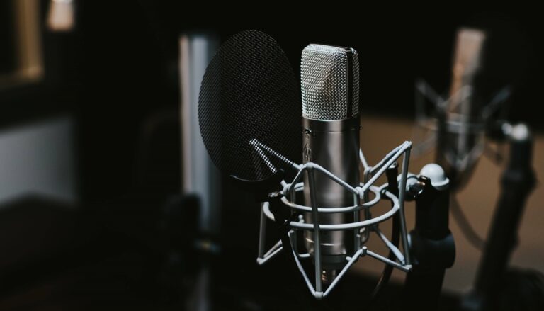 best ai podcasts